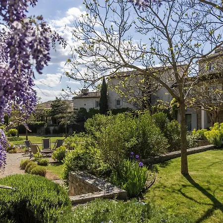 Luxury Istrian Stone Catalpa With Heated Pool, Large Private Retreat Villa
