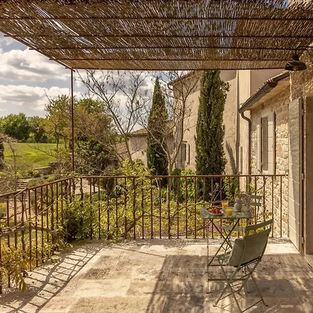 Luxury Istrian Stone Catalpa With Heated Pool, Large Private Retreat 别墅 *